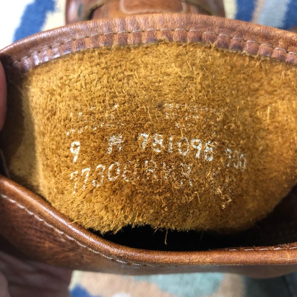 FRYE Harness 12R, made in the USA.  Unlined with rugged, rubber bottoms. - Picture 7 of 12